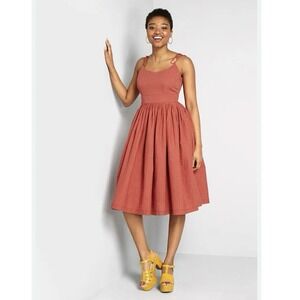 Modcloth The Fabulous Tie Shoulder Burnt Orange Dots Fit Flare Knee‎ Dress Sz 10